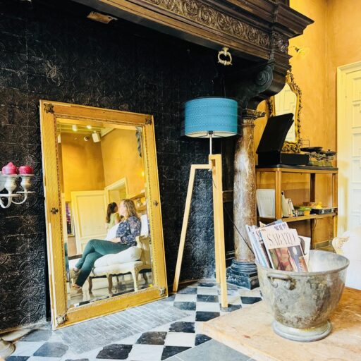 Atrakcyjność nie zaczyna się w lustrze